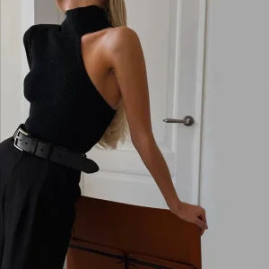 Détails du body sexy avec design asymétrique chic