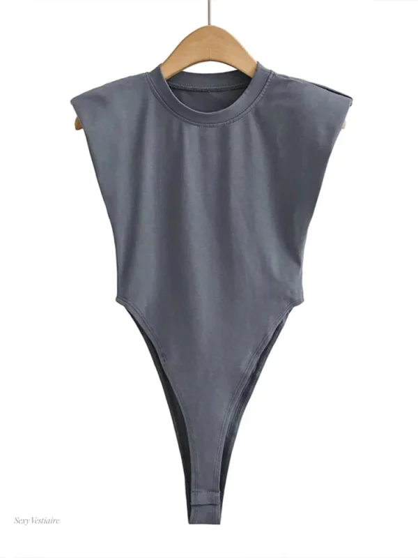 Body sexy court avec design élégant et moderne