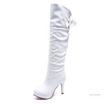Bottes sexy en cuir avec détails raffinés pour un charme unique