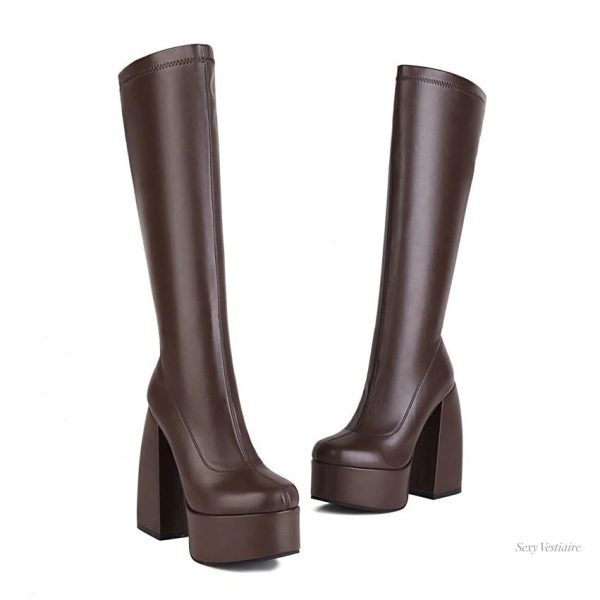 Bottes sexy pour un look audacieux et élégant