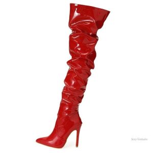 Bottes rouges à talons pour une allure charismatique