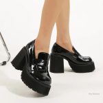 Modèle de chaussures élégantes et confortables