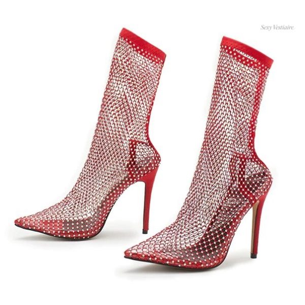 Chaussures rouges à talons pour une allure glamour