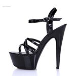 Talons hauts sexy pour une allure chic et sophistiquée