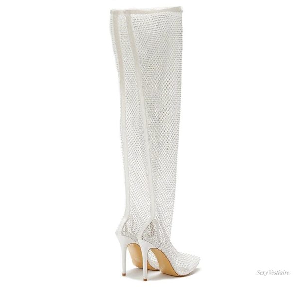 Élégantes chaussures transparentes à talons aigus