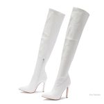 Talons hauts cuissardes pour un look audacieux
