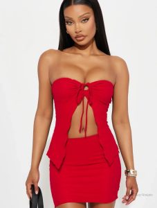 Ensemble de vêtements sexy pour des occasions spéciales