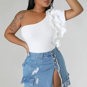 Jupe en jean sexy pour un look audacieux et tendance