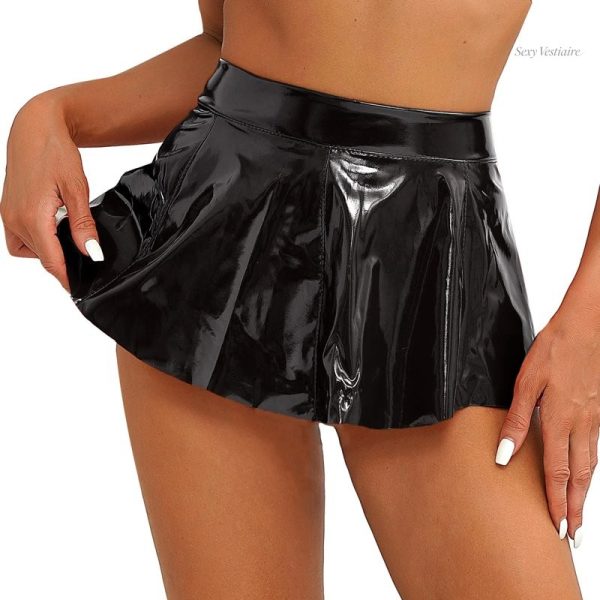 Jupe sexy plissée, parfaite pour une soirée glamour