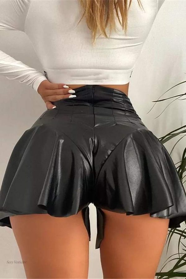Jupe sexy courte, parfaite pour une soirée ou un rendez-vous