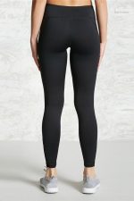Legging Sport avec une coupe flatteuse, parfait pour l'activité physique
