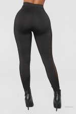 Legging transparent, essentiel pour une garde-robe audacieuse et stylée