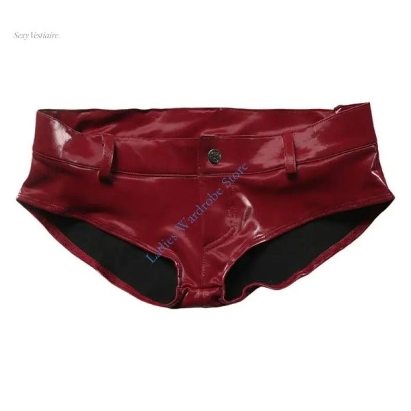 Short sexy avec design moderne pour les soirées d'été