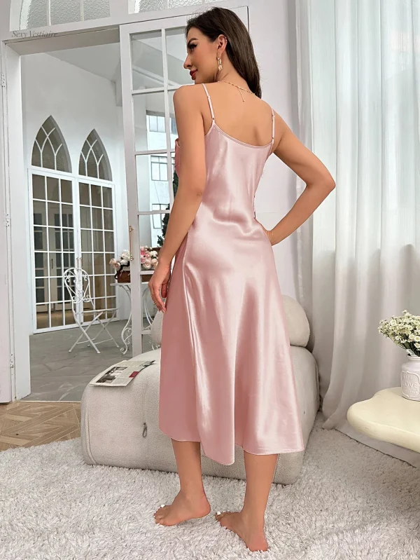 Nuisette à manches courtes pour un look sophistiqué