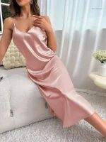 Nuisette en tissu soyeux au toucher agréable