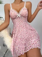 Nuisette sexy en dentelle rose pour un look séduisant