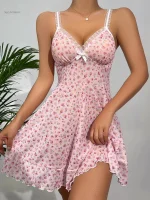 Nuisette en dentelle, couleur rose, pour des moments intimes
