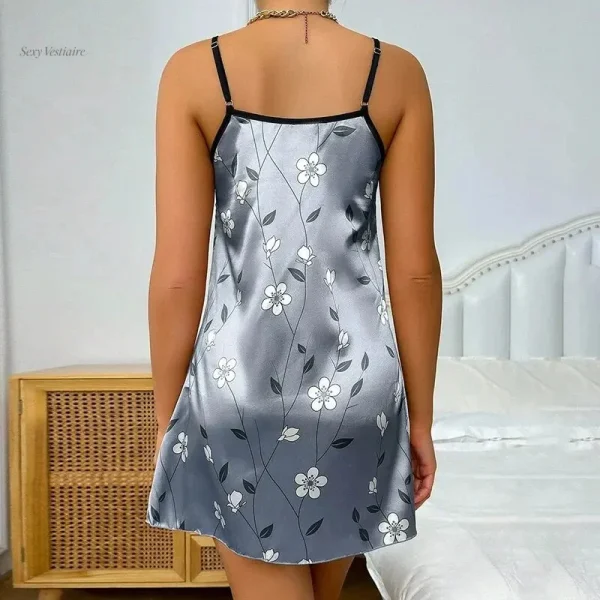 Nuisette sexy, design satin pour moments intimes