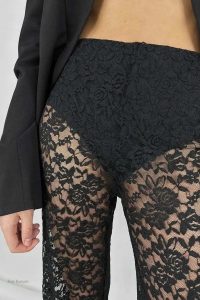 Pantalon sexy en tissu léger et confortable