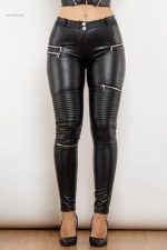 Pantalon ajusté féminin, parfait pour les passionnées de moto