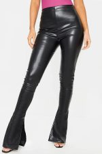 Pantalon Étroite mettant en valeur les courbes féminines