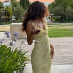 Robe Florale Sexy avec Décolleté