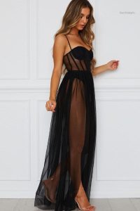 Robe courte sexy, idéale pour les sorties nocturnes