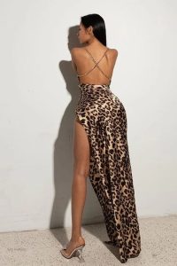 Tenue chic pour événements, style séduisant