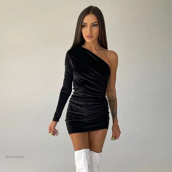 Robe sexy très courte, parfaite pour attirer tous les regards