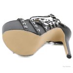 Sandales à talons pour des soirées glamour