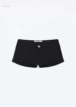 Short tendance pour femme, alliant confort et style sexy.