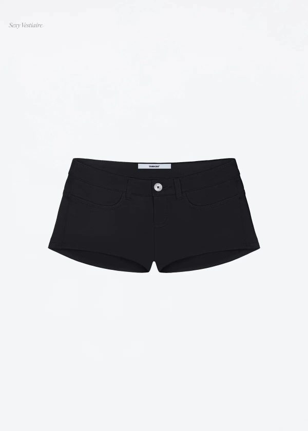 Short tendance pour femme, alliant confort et style sexy.