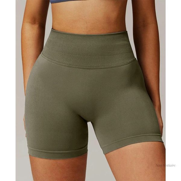 Short femme sexy en tissu léger et confortable