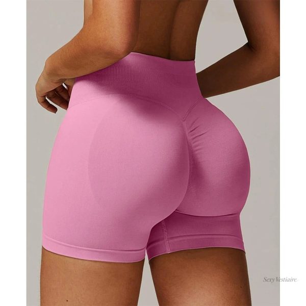 Short court pour femme, style audacieux et moderne