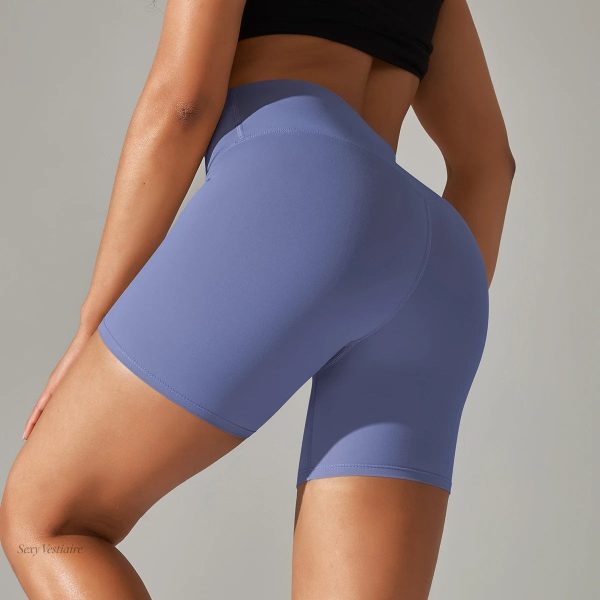 Confort et allure avec ce short sexy pour l'entraînement