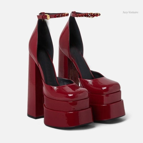 Sandales à talons sexy pour femmes audacieuses