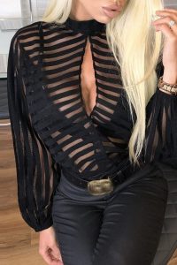 Haut sexy pour une allure séduisante et moderne
