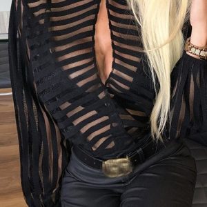 Haut sexy pour une allure séduisante et moderne