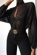T-shirt sexy pour un look estival chic et élégant
